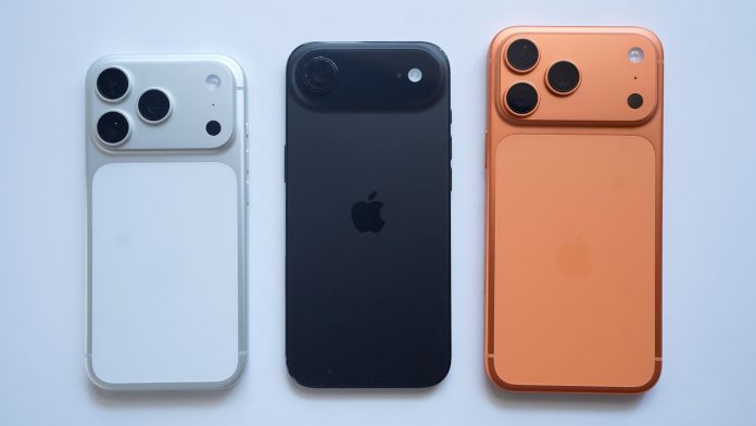 Apple: Αυξήσεις πωλήσεων iPhone στις ΗΠΑ παρά την πτώση αγοράς Apple: Αυξήσεις πωλήσεων iPhone στις ΗΠΑ παρά την πτώση αγοράς