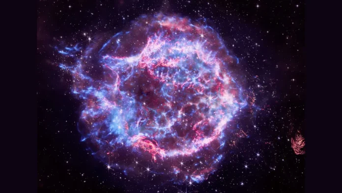 Η NASA γιορτάζει την 4η Ιουλίου με διαστημικά θεάματα Η NASA γιορτάζει την 4η Ιουλίου με διαστημικά θεάματα