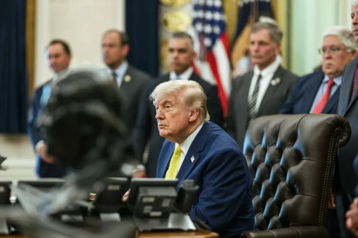 «Απώλειες 3,8 δισ. δολαρίων για επενδυτές του $TRUMP» «Απώλειες 3,8 δισ. δολαρίων για επενδυτές του $TRUMP»
