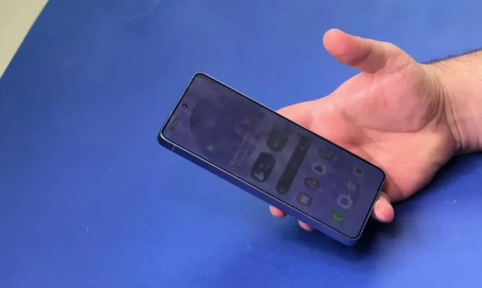 Samsung: Γιατί οι οθόνες γίνονται κόκκινες; Samsung: Γιατί οι οθόνες γίνονται κόκκινες;
