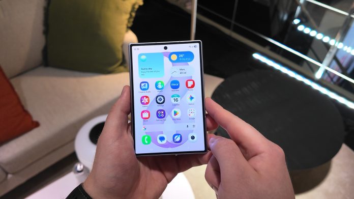 Galaxy Z Fold 8 & Ultra: Απαραίτητη λειτουργία για νέους Galaxy Z Fold 8 & Ultra: Απαραίτητη λειτουργία για νέους