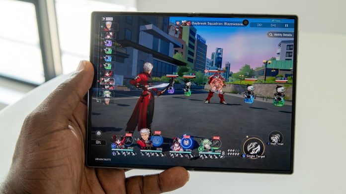 Galaxy Z Fold 8: Νέο ευρύ foldable από τη Samsung λόγω τεράστιας επιτυχίας Galaxy Z Fold 8: Νέο ευρύ foldable από τη Samsung λόγω τεράστιας επιτυχίας