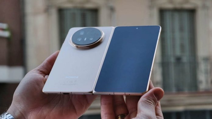 Honor Magic V6: Νέα ενημέρωση MagicOS Ιουλίου 2026 με διορθώσεις Honor Magic V6: Νέα ενημέρωση MagicOS Ιουλίου 2026 με διορθώσεις