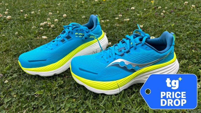 Saucony Hurricane 24: Μετά από άπειρα χλμ, σε τιμή ρεκόρ Saucony Hurricane 24: Μετά από άπειρα χλμ, σε τιμή ρεκόρ