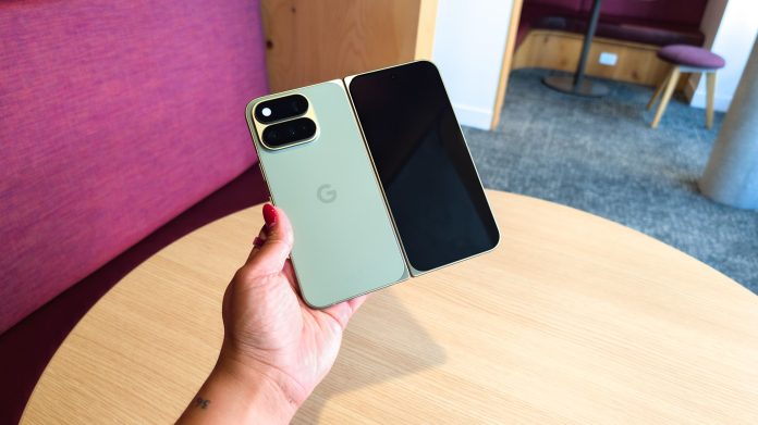 Google Pixel 12 Pro Fold: Όσα ξέρουμε και όσα περιμένουμε